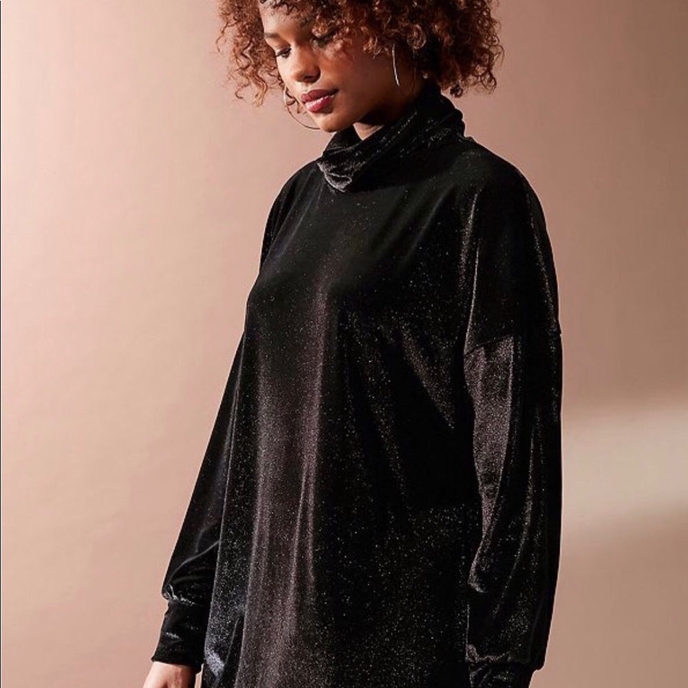 Looking to BUY - Urban Outfitters velvet dress.
